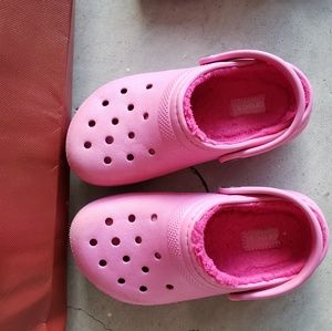 Kids crocs sandals fuzzy